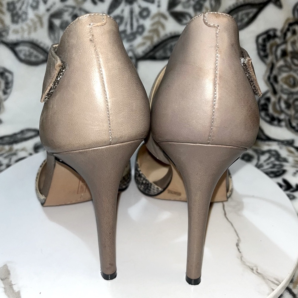 Vince Camuto Carlotte Tabby Grey/Toast Taupe Heels Size 5 1/2M - Picture 6 of 11